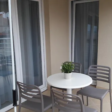 Apartment Rita - Sea-view 2plus1